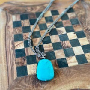 NWOT Turquoise Pendant Necklace
